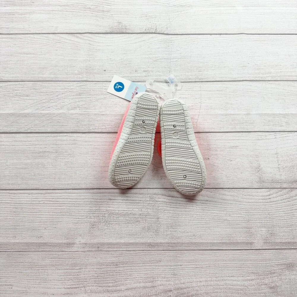 NWT Cat & Jack Strap Water Shoes